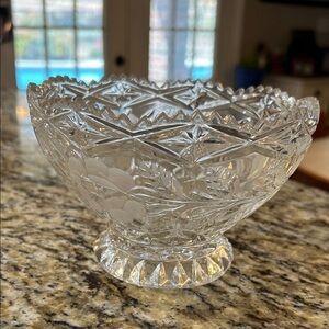 Vintage Elegant Lead Crystal Cut Glass Bowl